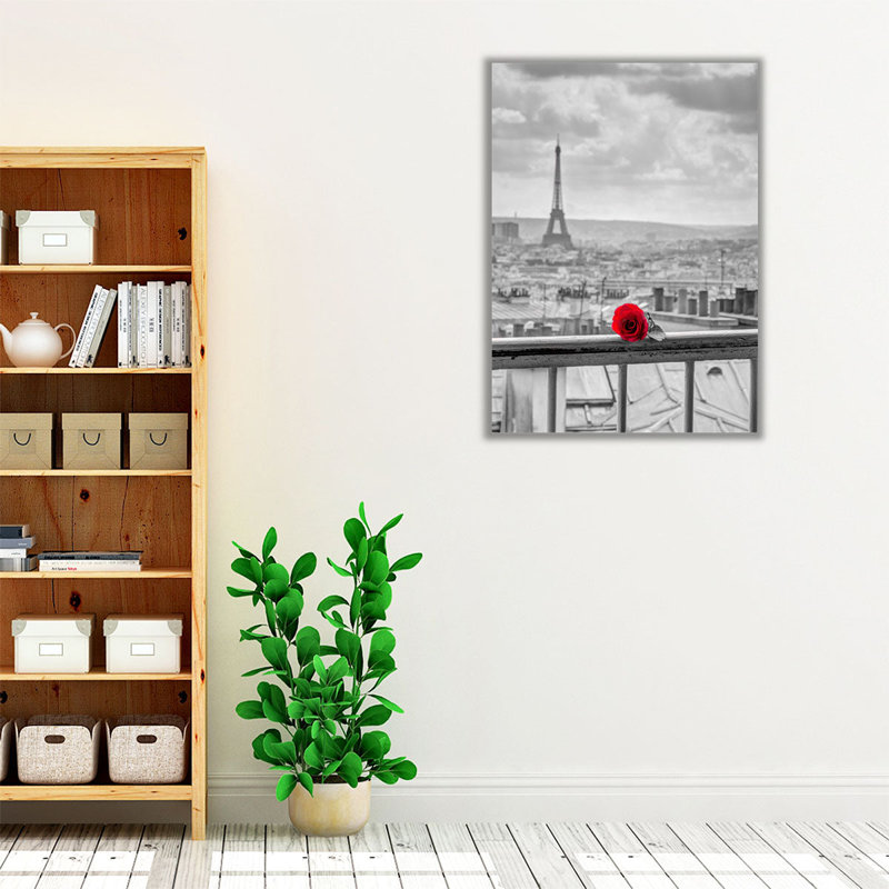 Rose sur balustrade de balcon, Paris, France - reproduction d'art sur toile, H 32 po x l 24 po