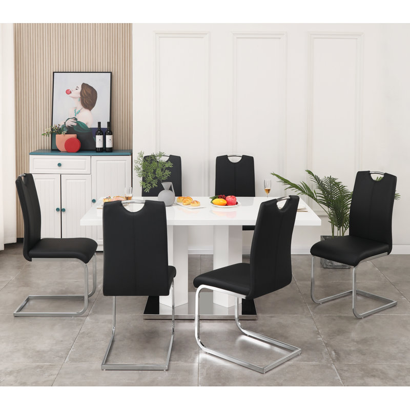 Ashaway 6 - Person Dining Set, Black