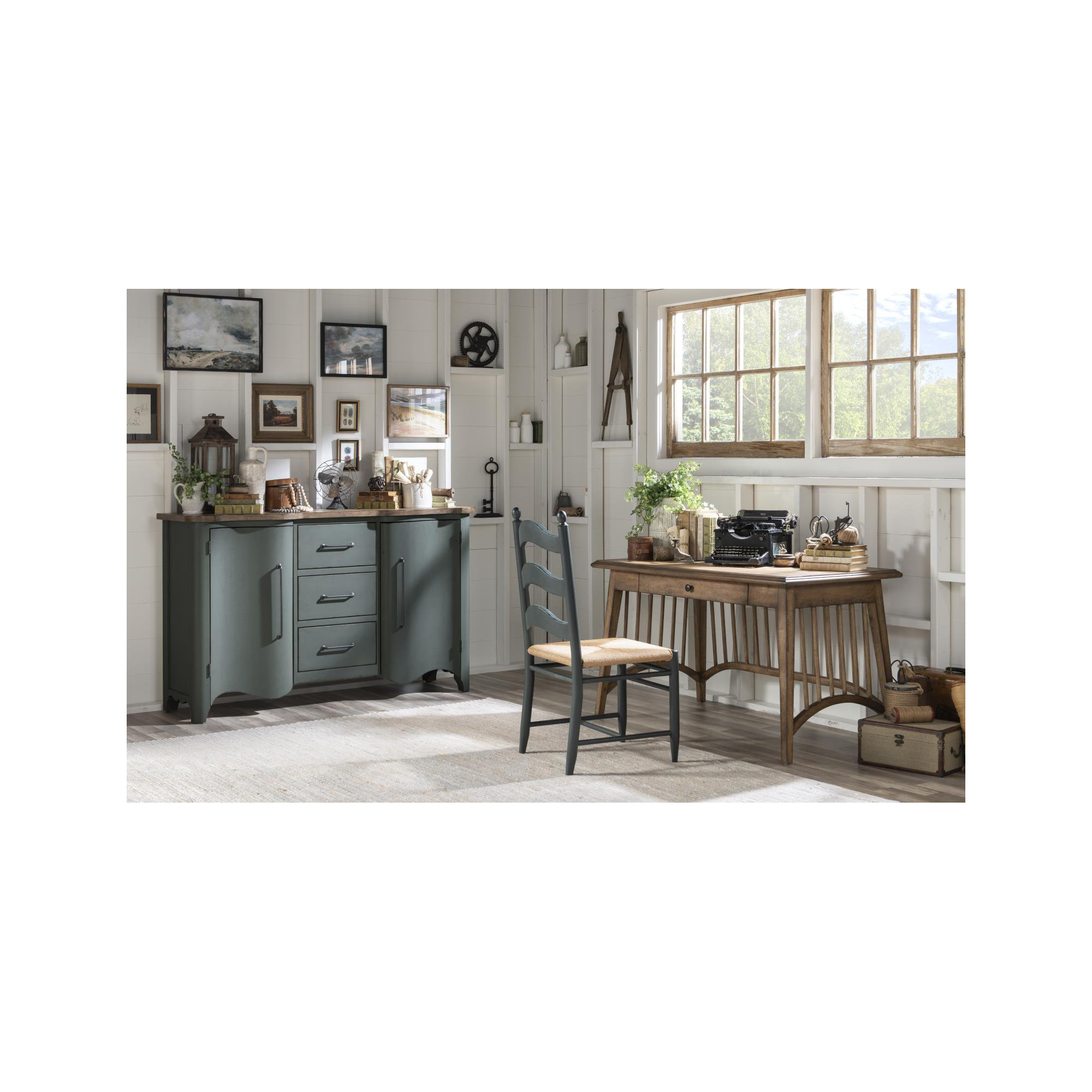 Country Living 3-Drawer Accent Chest 3, Brown