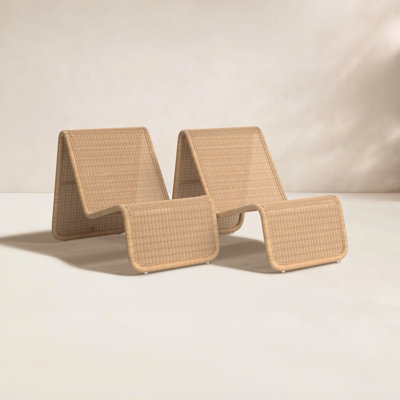 Menta Patio Lounge Chair