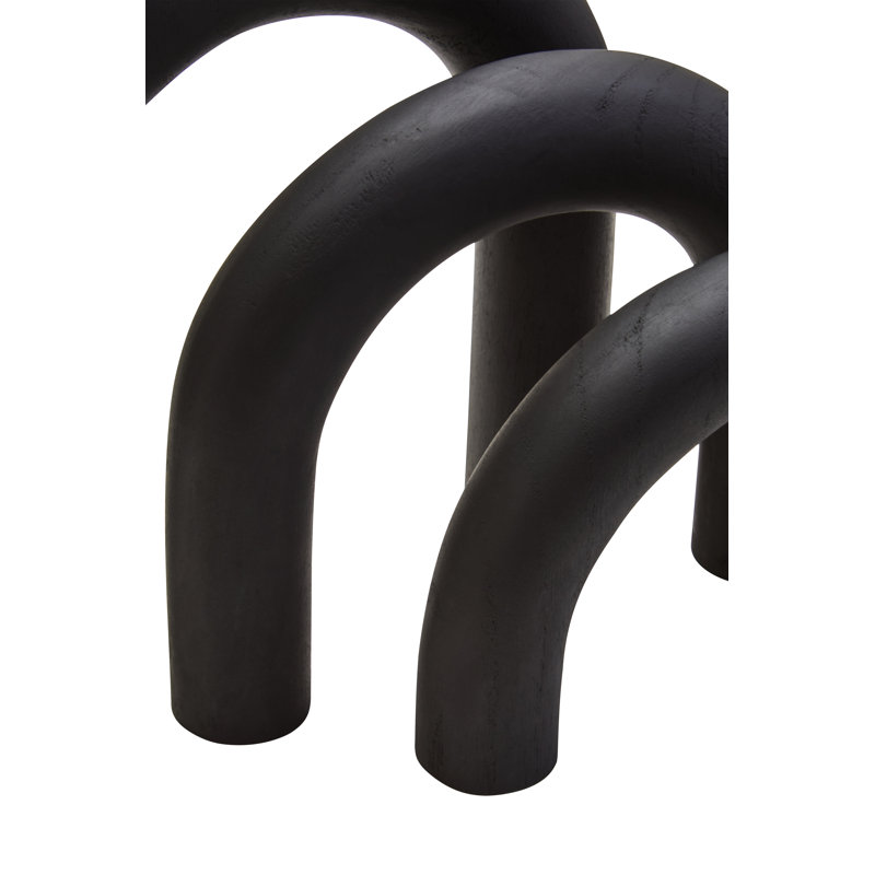 Decari Figurines & Sculptures