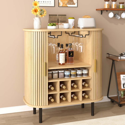 Armoire à vin cannelée 28 po avec support à vin à 8 grilles, 5 tablettes réglables à 5 niveaux, 2 porte-verres, 4 espaces de rangement cachés sur le côté