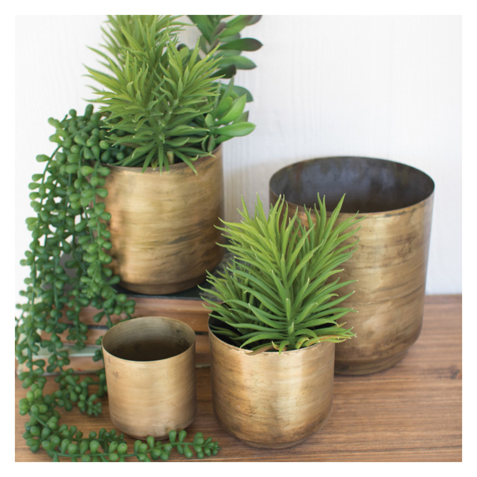 Verner Metal Pot Planter - Set of 4