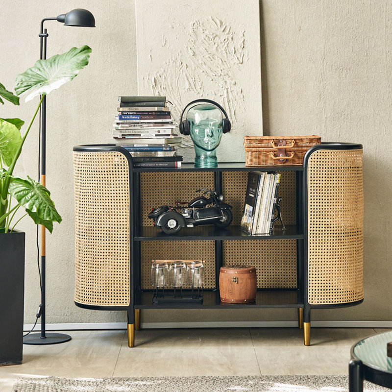 Buffet 53,54 po Caitilin