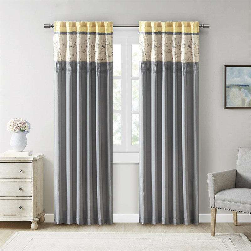 Curtains, Yellow