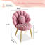 Fauteuil de coiffeuse en forme de coquillage-116299861