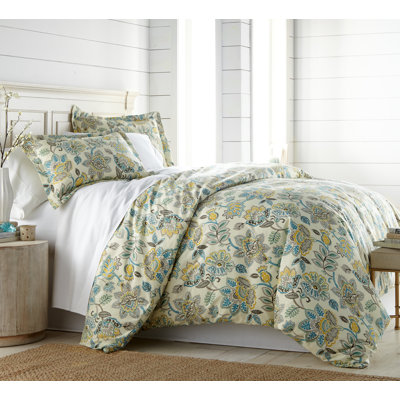 Southshore Fine Linens Wanderlust Reversible Comforter Set in Wanderlust Cream, Double-Brushed Microfiber Global Floral Bedding with Down-Alternative Fill, 1 Comforter and 2 King Pillow Shams, King / California King