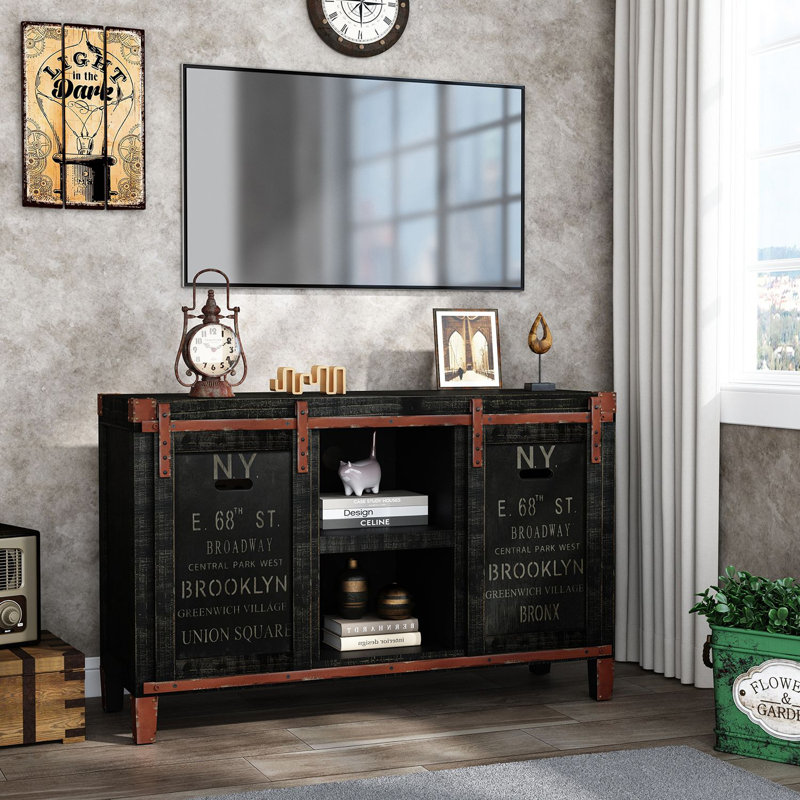 Buffet Farmhouse avec portes de grange coulissantes