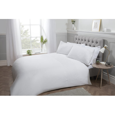Carollee Polyester Solid Colour Duvet Cover Set with Pillowcases Included