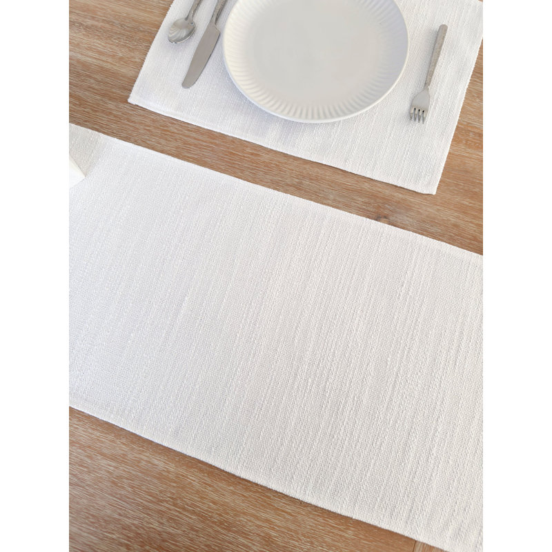 Seaside Table Runnner, White