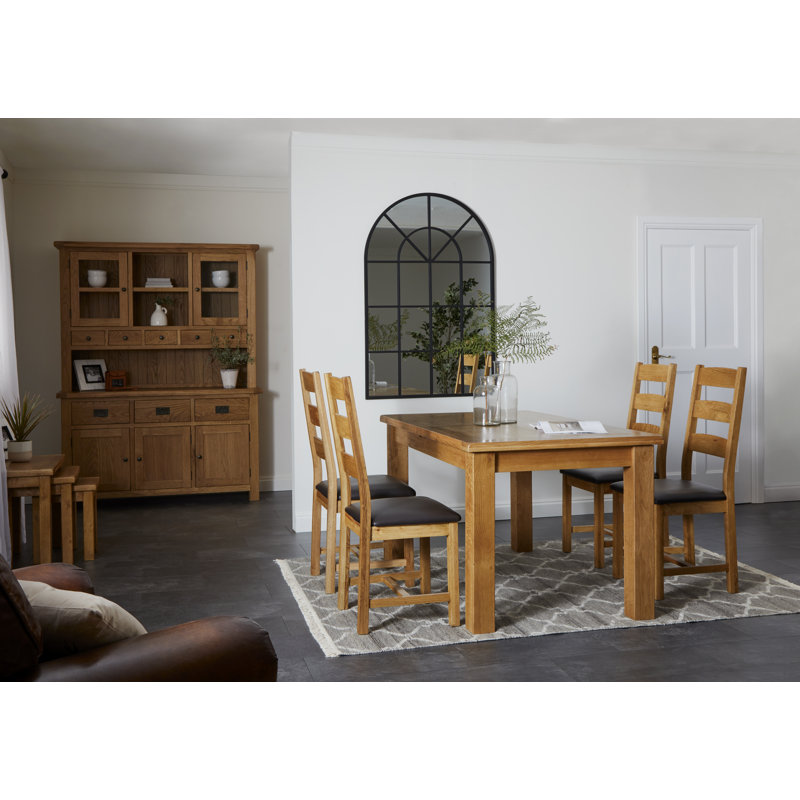 Benjamin Extendable Dining Table