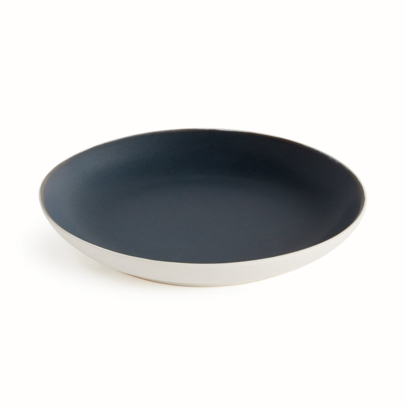 Ensemble d'assiettes en céramique Boese par Barclay Butera, Blanc / Bleu marine