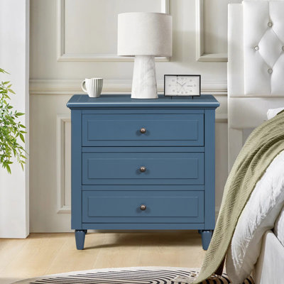 Albers Traditional 3 - Drawer Nightstand