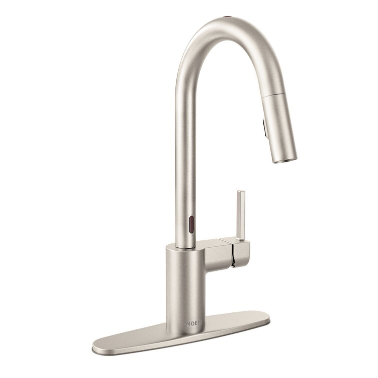 Align Pull Down Single Handle Kitchen Faucet with MotionSense™
