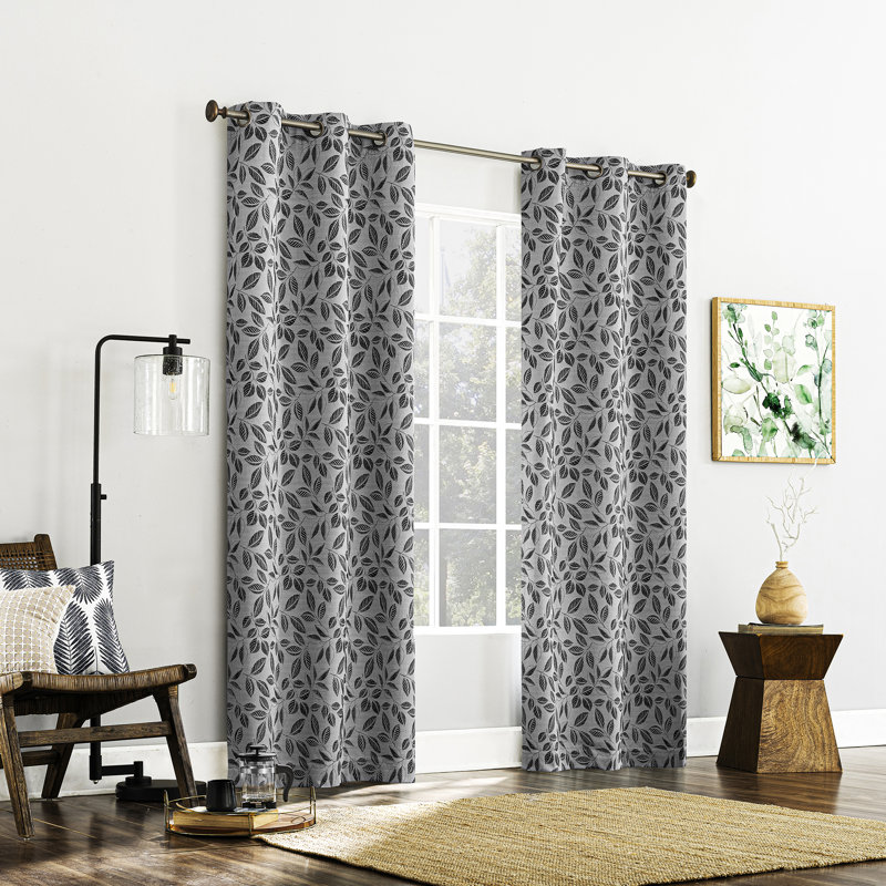 Panneau de rideau 100% occultant avec œillets Satti, L 40 po x L 84 po, Perle, gris