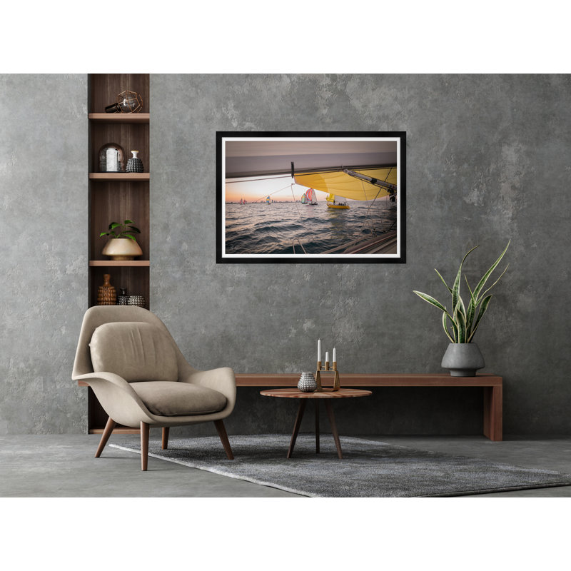 Yellow Sail I - photographie avec cadre