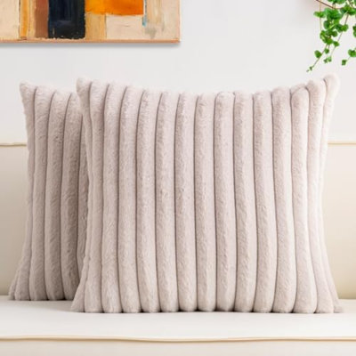 Ensemble de 2 housses de coussin en fausse fourrure de Noël 22 x 22 po, gris clair