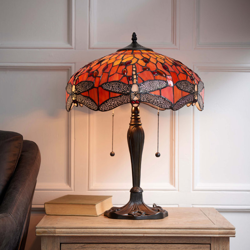 Paturi Metal Table Lamp, Red