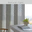 Store vertical semi-transparent Sharmaine Artfully Spun