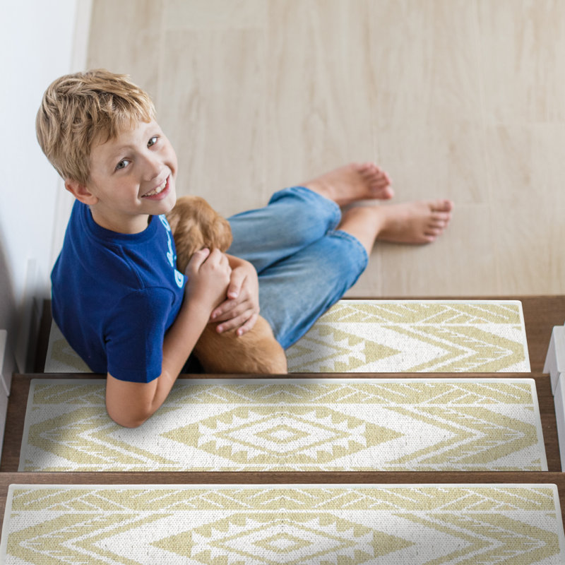 Menan Non-Slip Stair Tread, Banana Cream Yellow