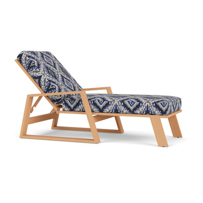 Pursuit Outdoor Chaise Lounge