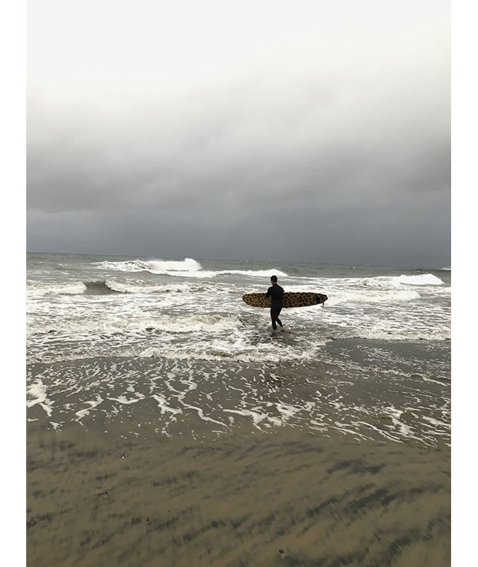 Reproduction de photo sur toile tendue, "surfing with you II" par Danielle Davis, H 40 po x l 30 po x P 1,5 po, Verre