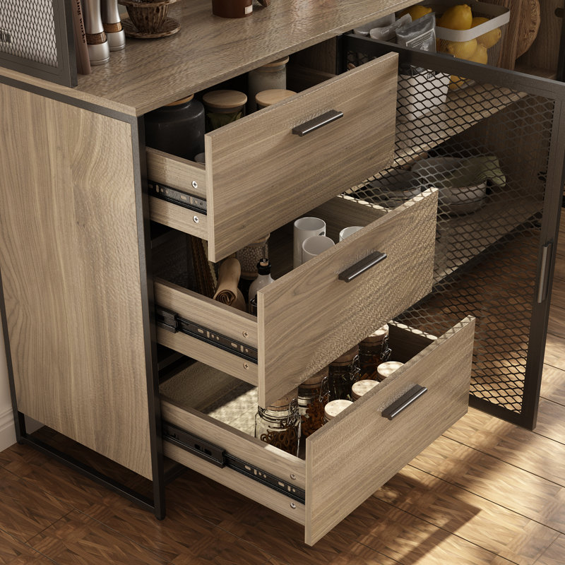 Garde-manger 68,5 po Zelpha, Light Brown/Black