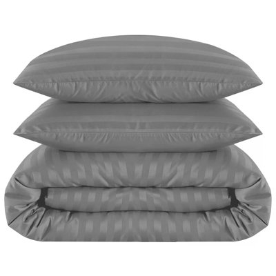 Microfiber No Pattern Duvet Cover Set with Pillowcases Included