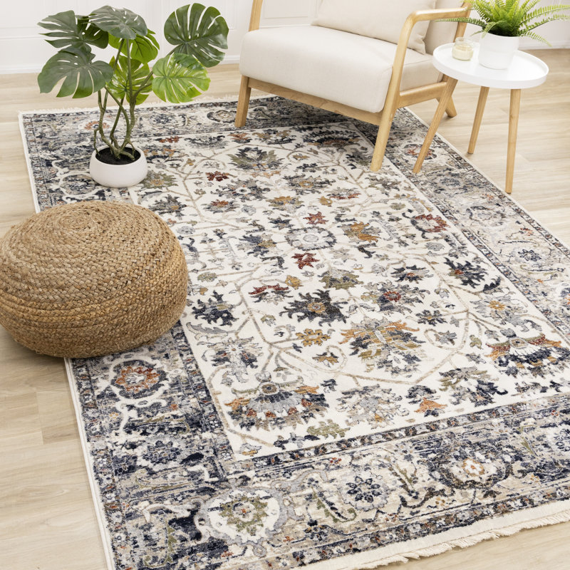 Rojas Oriental Indoor Rug, Rectangle 5'3" x 7'7"