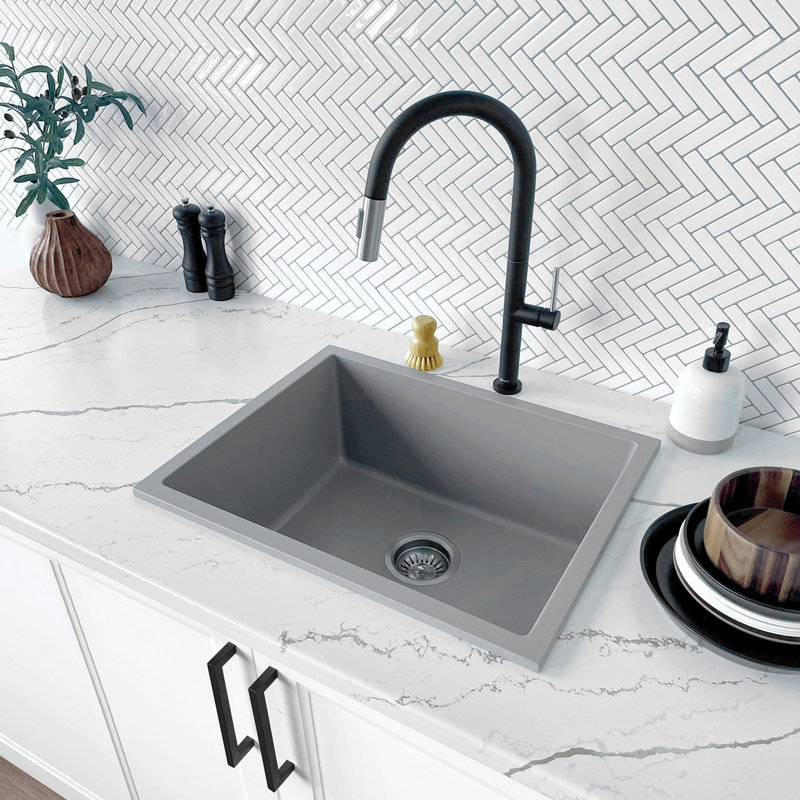 Évier de cuisine à double cuve en composite de granite avec crépine 22 po avec crépine Pietra, Gris