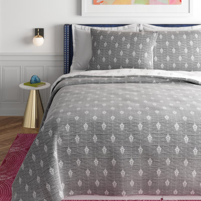 Willards Cotton Jacquard Floral Quilt