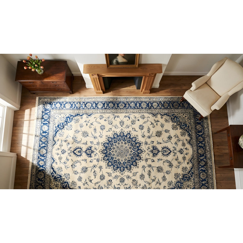 Tapis antique chinois à motif de médaillon