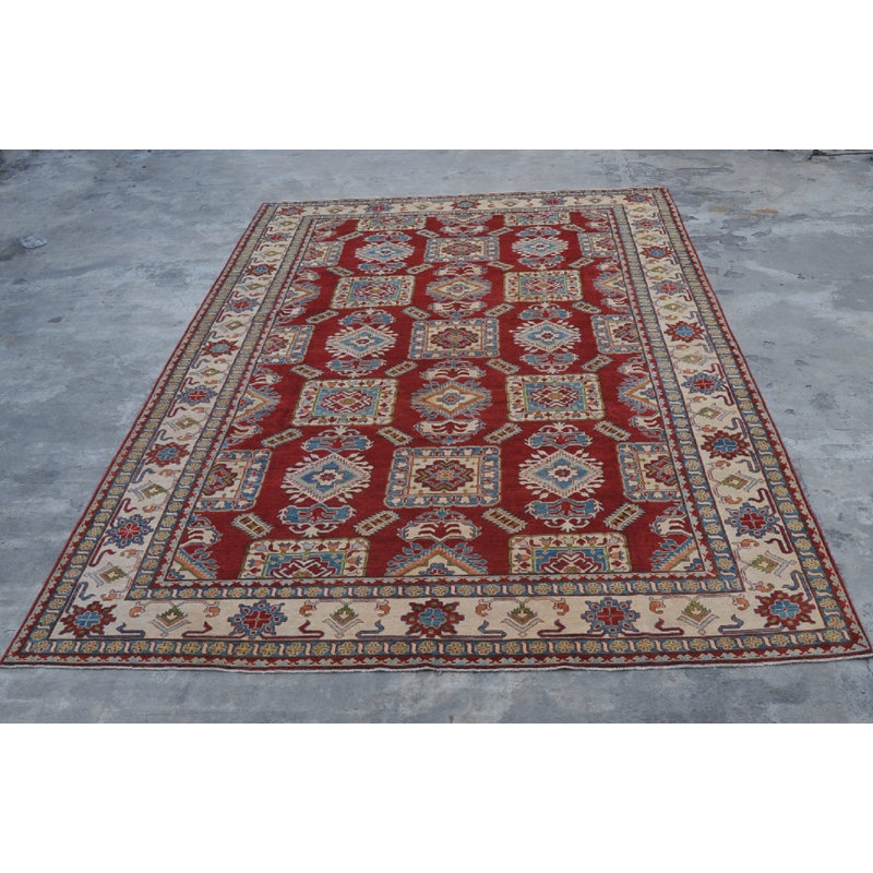 Hand Knotted Wool Oriental Rug