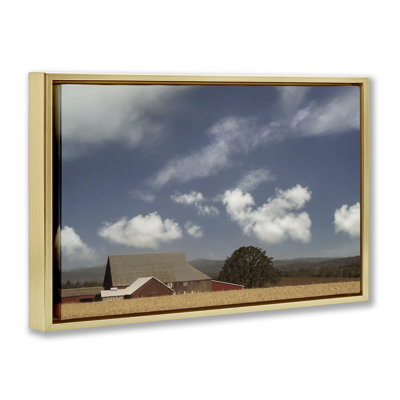 «Clouds Over Farmhouse», art mural sur toile flottante, par Don Schwartz
