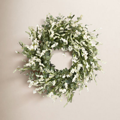 26" Handcrafted Foliage Berry Everyday Wreath