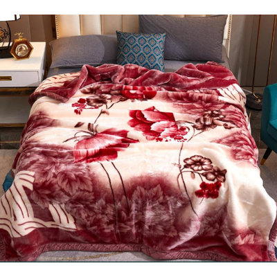 Couverture en vison RoyalPetal ™ très doux et chaud