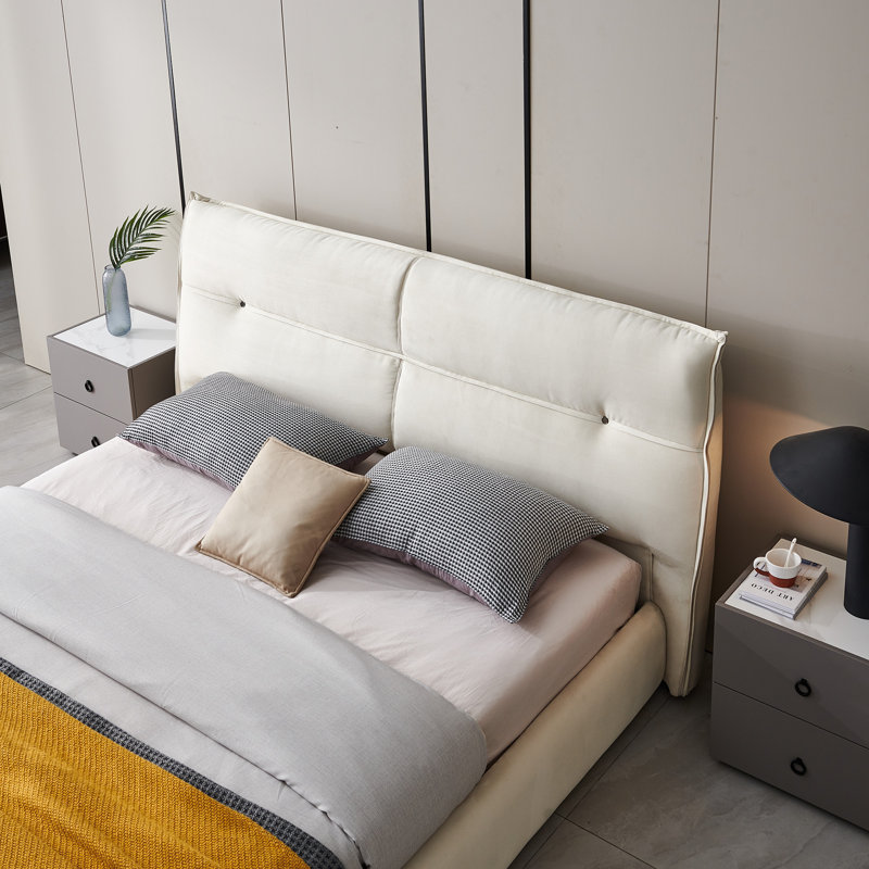 Cardon Upholstered Sleigh Bed