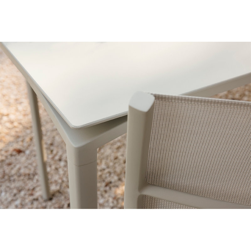 Table de salle à manger Calvi, Gris argile, H 29 po x l 77 po x P 37,5 po
