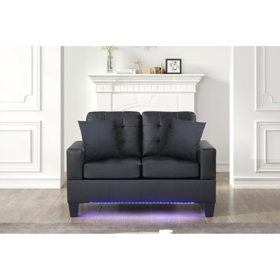 L 55,5 po noir avec lumières à DEL, 2 sièges, coussins, 20 po de hauteur de siège, 21,5 po de profondeur, 43,5 po de largeur, 26,5 po d'accoudoir et 18 po de dossier, 5,5 po de hauteur, un ajout élégant et pratique