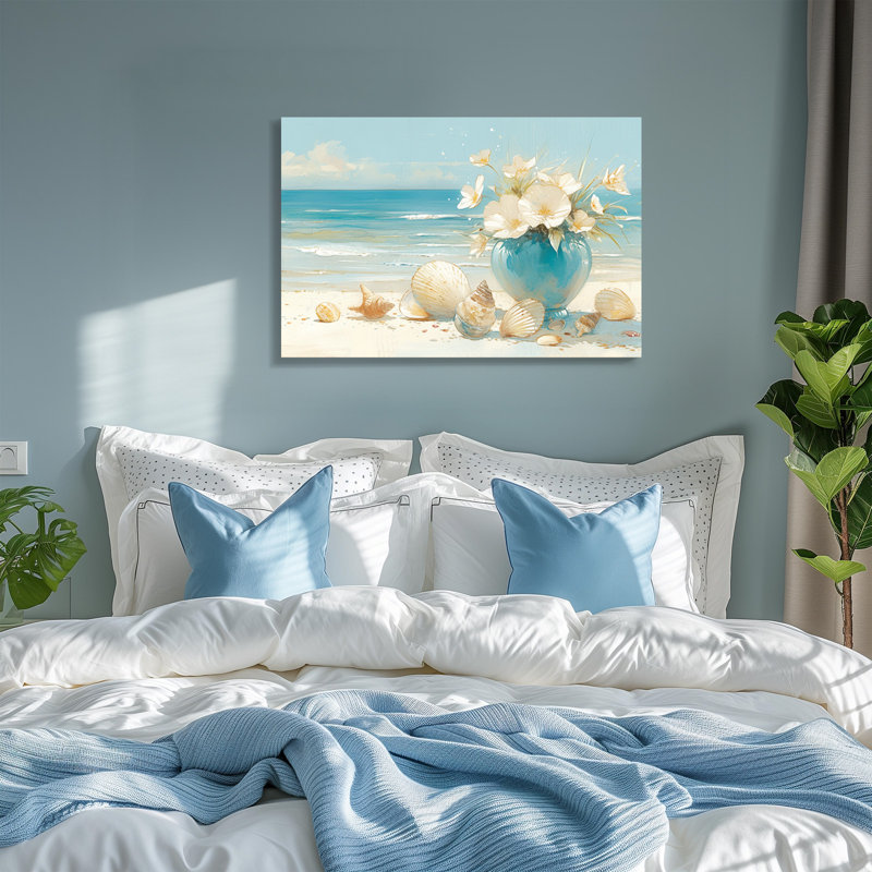 Vase turquoise avec fleurs blanches et coquillages - art mural sur toile de plage côtière, 36" H x 48" W