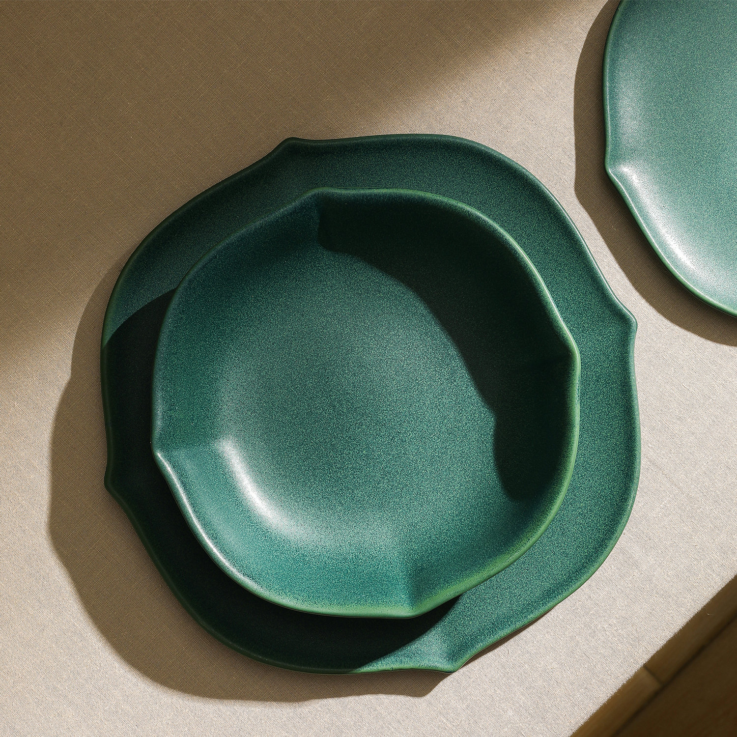 Baskerville Stoneware Dinnerware Set, Green