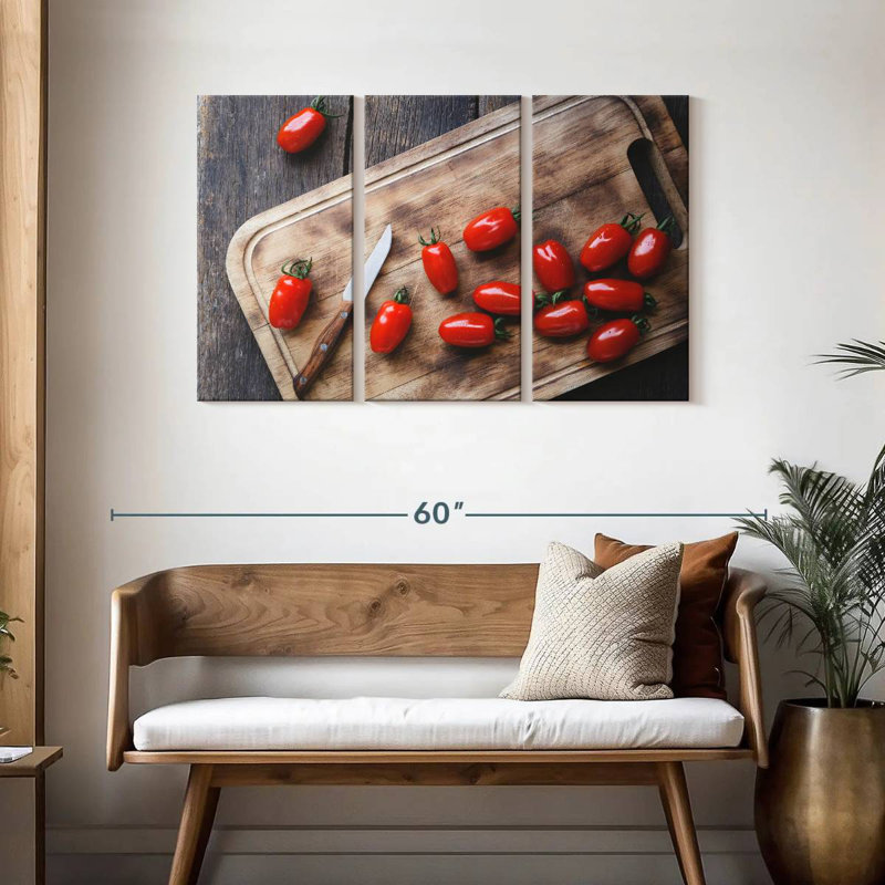 Yarlin Plum Tomatoes, 28" H x 45" W