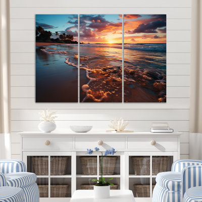 Coastal Nautical & Beach Wall Decor on Metal