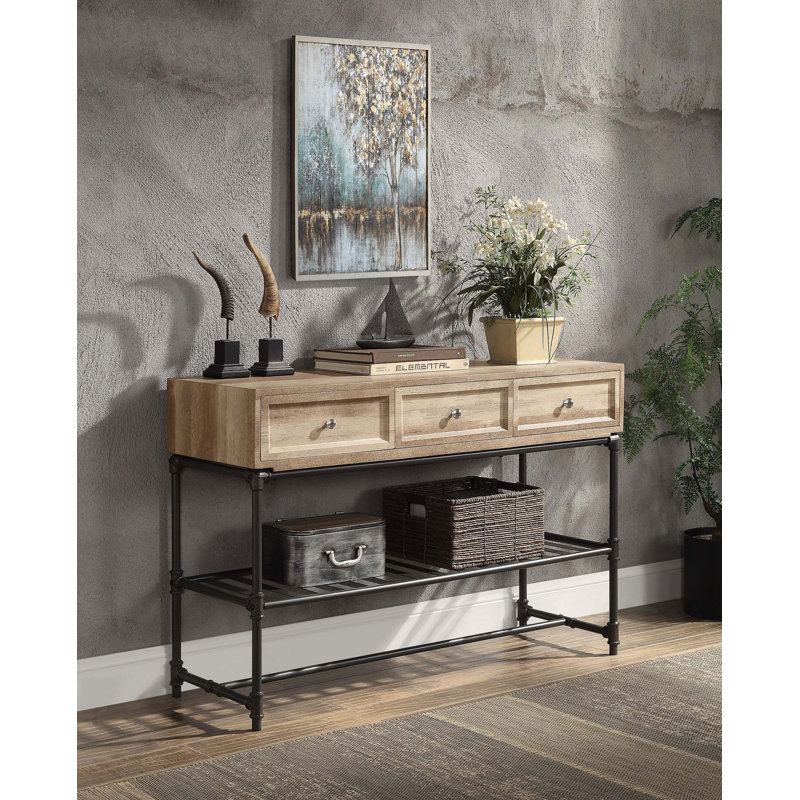 Console Brantley