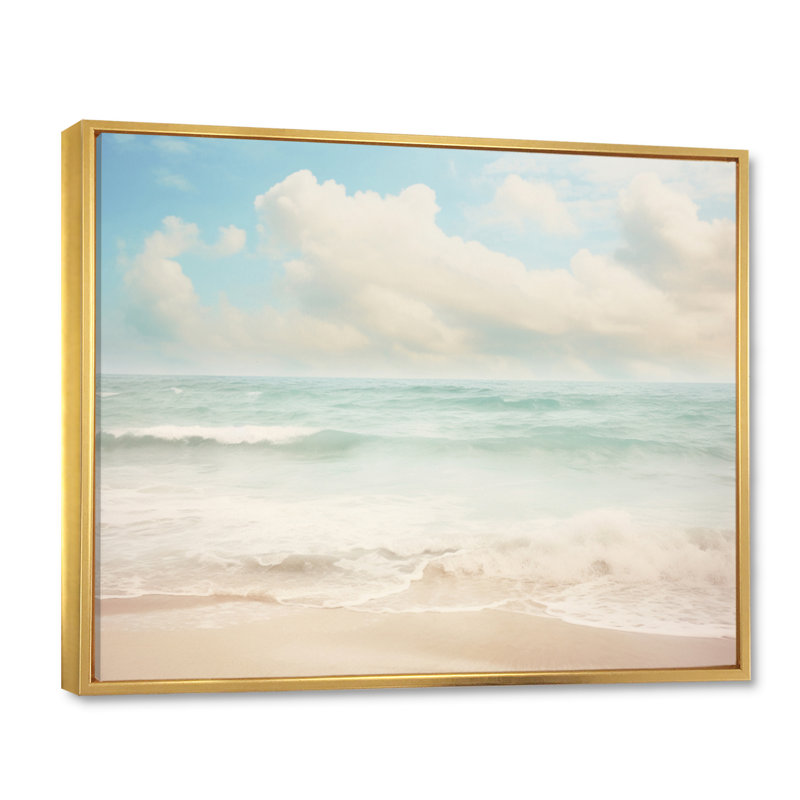 Minimalisme plage paysage V - impression, Cadre flottant doré, H 30 po x l 40 po x P 1,5 po