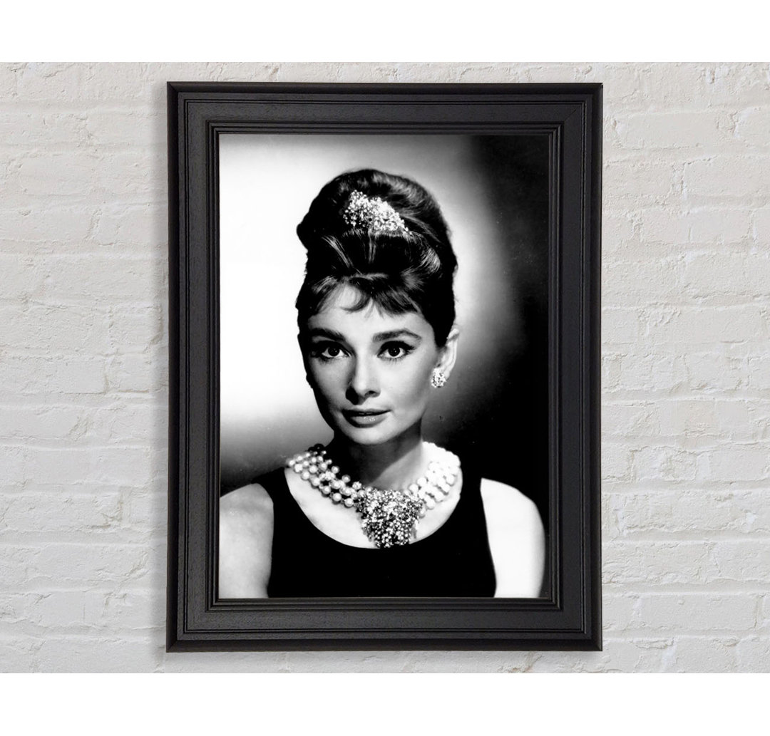 Audrey Hepburn Diamanten und Perlen - Druck