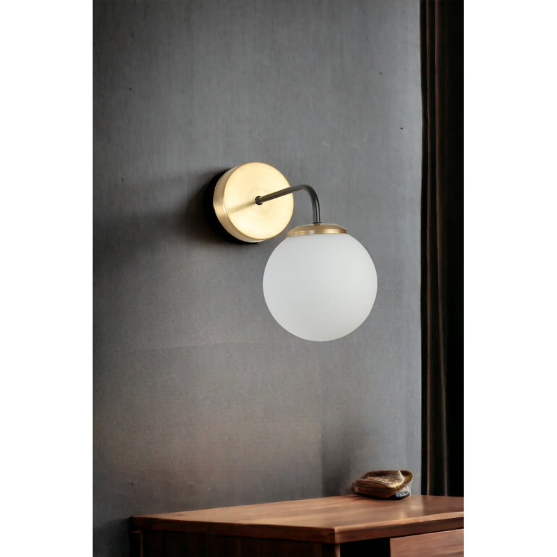 Akashia LED Wallchiere