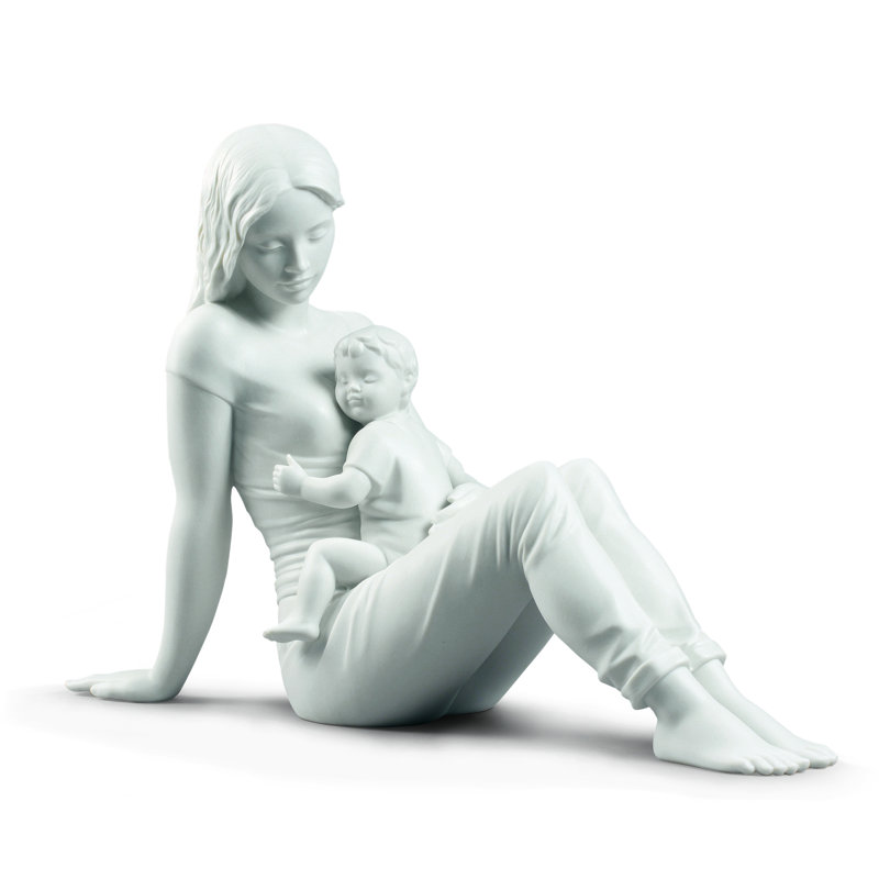 Figurine «A Mother's Love»