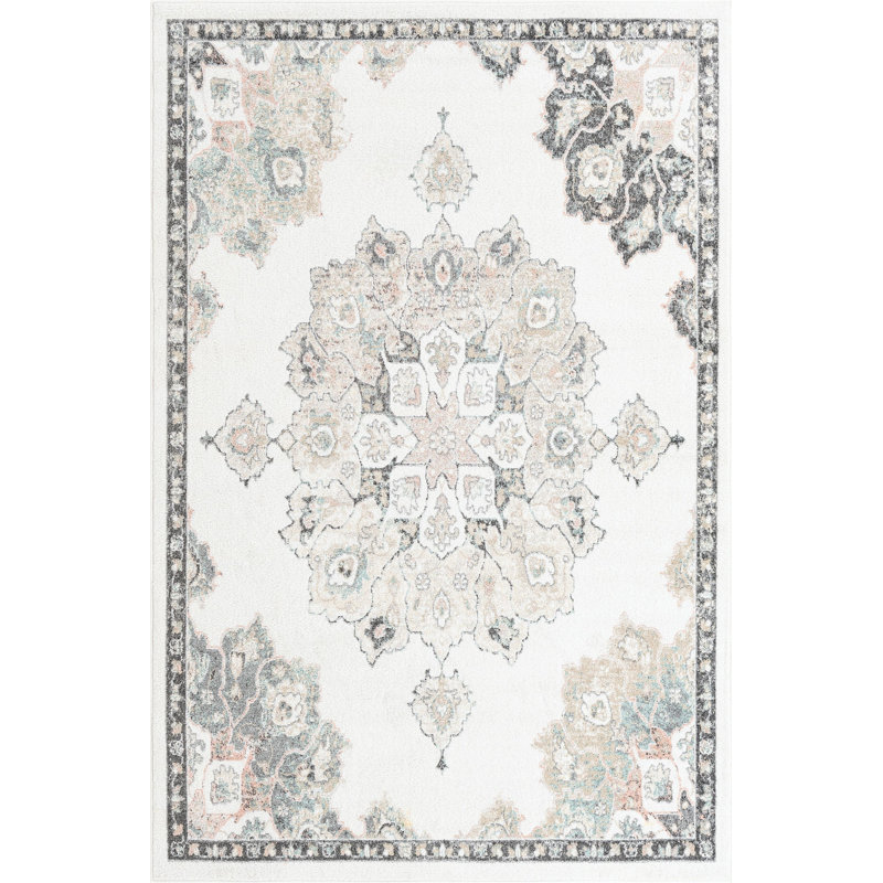 Makay Oriental Indoor Rug, Rectangle 6' x 9'