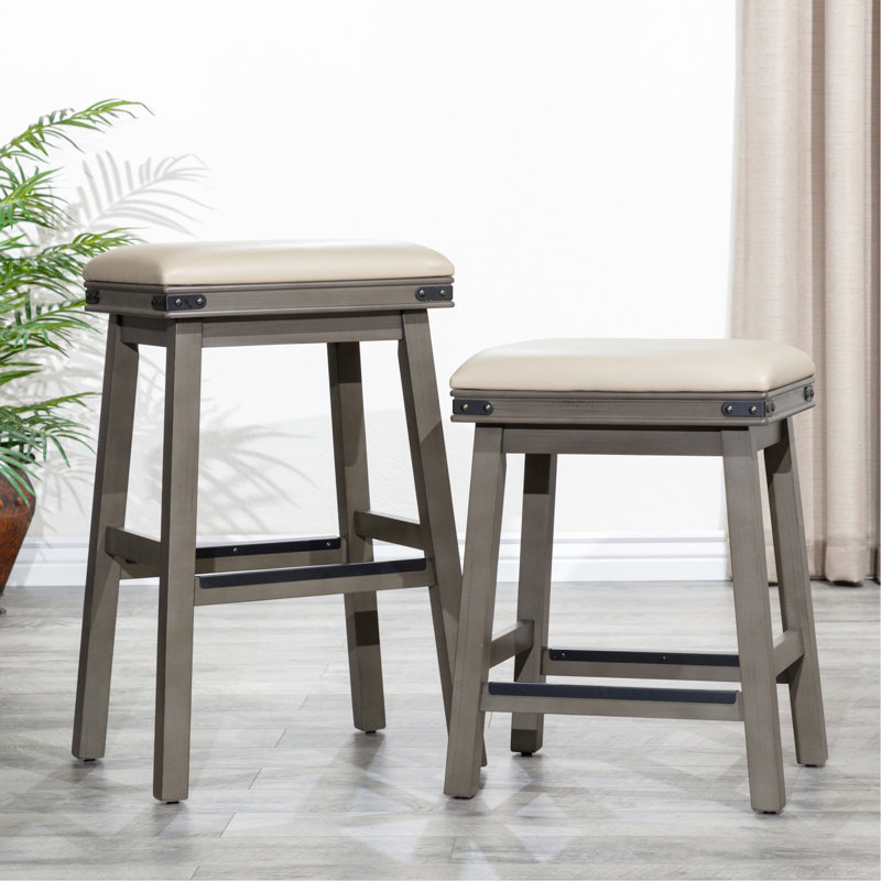 Élégant tabouret de comptoir de 24 po avec finition gris patiné et housse en cuir français - ajoute de la classe à votre siège de cuisine avec style et complète le décor du bar de la maison